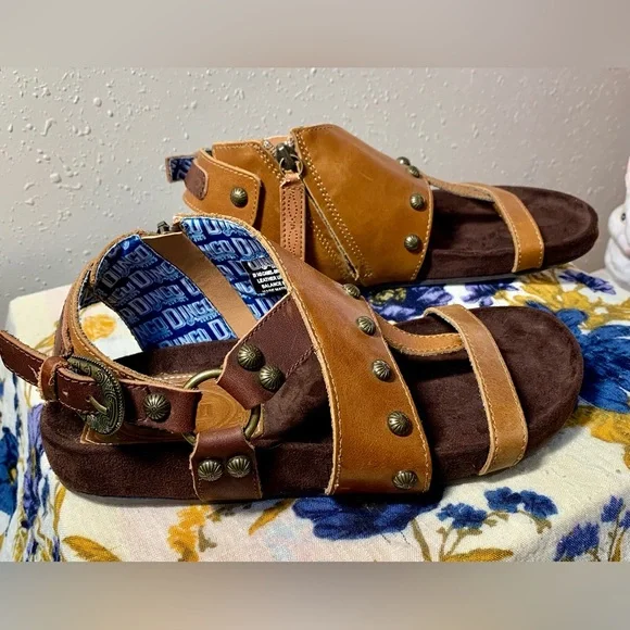 Dingo Sage Brush Leather Sandals Size 8 - Picture 2 of 12